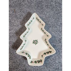Formalities by Baum Brothers Ceramic Holly Christmas Tree Dish Gold Trim Holly